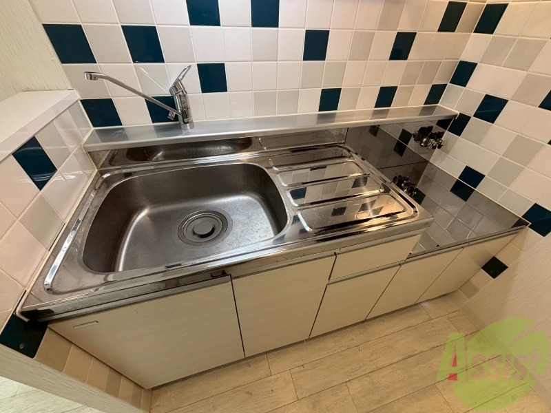 キッチン　キッチンはスペースも広々していて使いやすそうですよ！