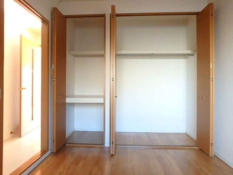 収納　図面と現状に相違がある場合には現状を優先