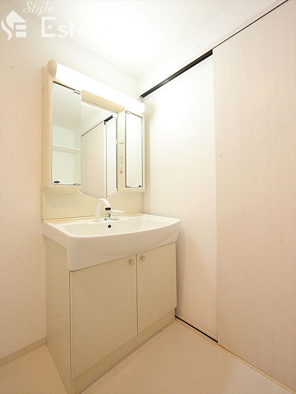 洗面設備　洗面所