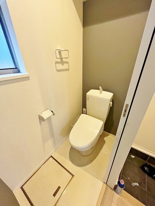 トイレ　★温水洗浄便座トイレ★(1F)