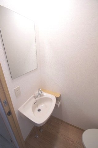 洗面設備　※別部屋の参考写真となります※現況優先※