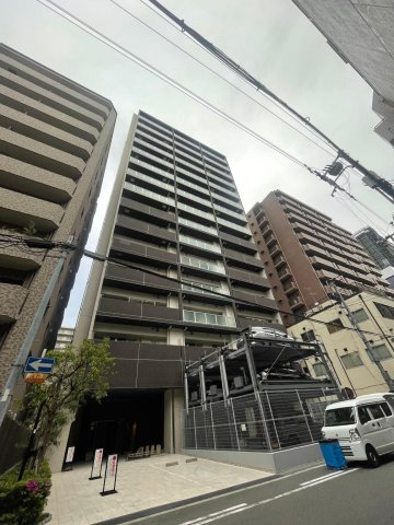 建物外観　2駅3路線徒歩10分圏内、「阿波座駅」「中之島駅」