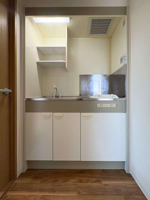 キッチン　同タイプ他室の画像です