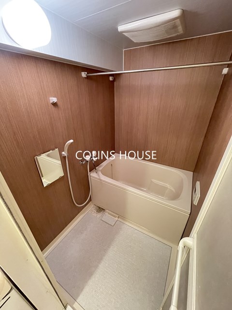 バス・シャワールーム　同タイプ別部屋画像
