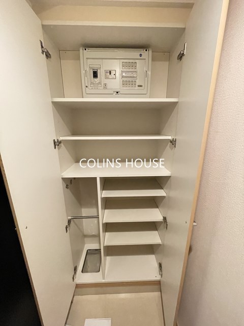 玄関　同タイプ別部屋画像