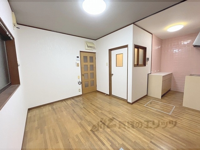 居室・リビング　リビング