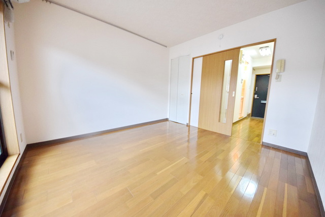 居室・リビング　～スッキリした間取りですね～