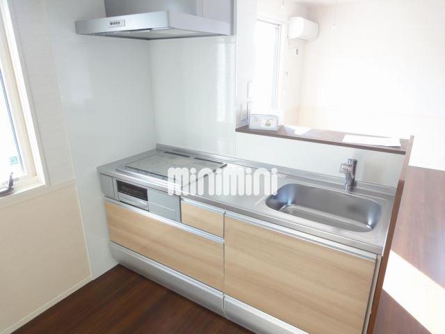 キッチン　今や女性に人気のカウンターキッチンです。