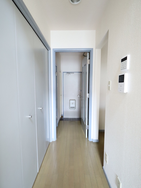 玄関　別号室のものです。