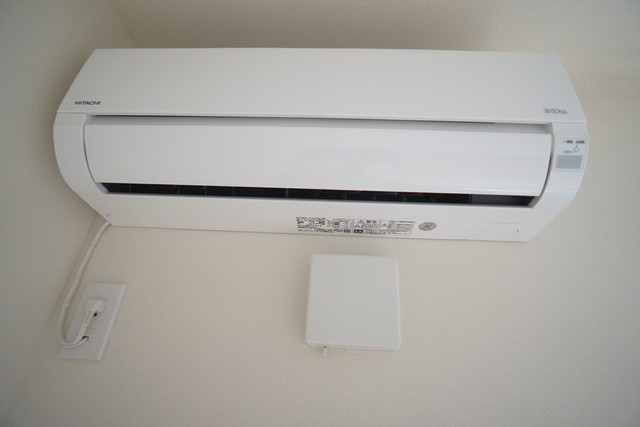 その他設備　エアコン設置済☆オールシーズン快適で面倒な取付作業なし♪