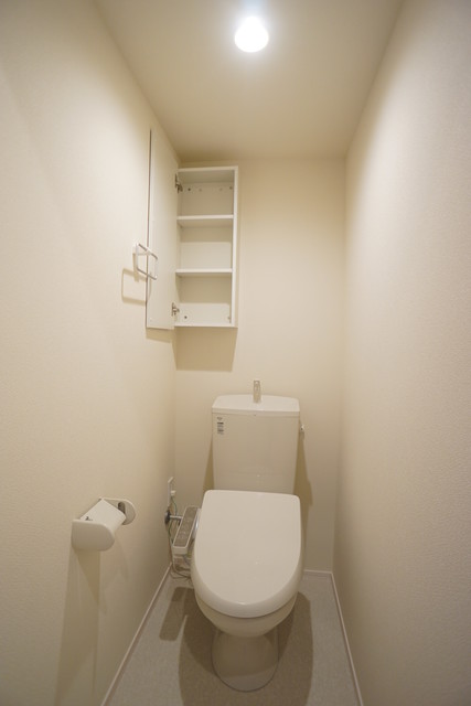 トイレ　洗浄便座・暖房便座設置済み！毎日清潔・快適に暮らせます☆