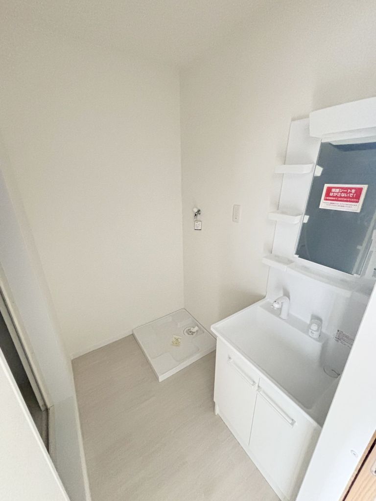 洗面設備　※建築中の写真です