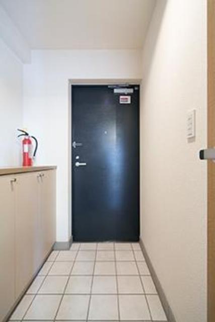 玄関　※写真は同タイプ住戸です。