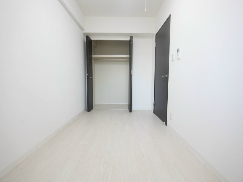 その他部屋・スペース　洋室5.2帖　クローゼット付（収納充実してます）