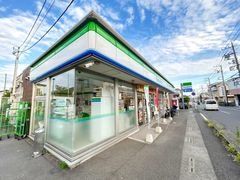 コンビニ　ファミリーマート座間相模が丘五丁目店（コンビニ）まで350m