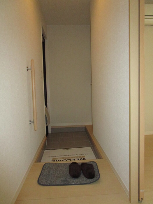 玄関　シューズボックス付きの玄関です★