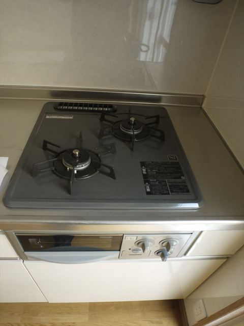 キッチン　２口ガスコンロ