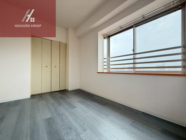 その他部屋・スペース　落ち着いて過ごせるお部屋なので、寝室にいかがでしょうか