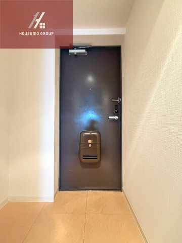玄関　収納もある玄関です