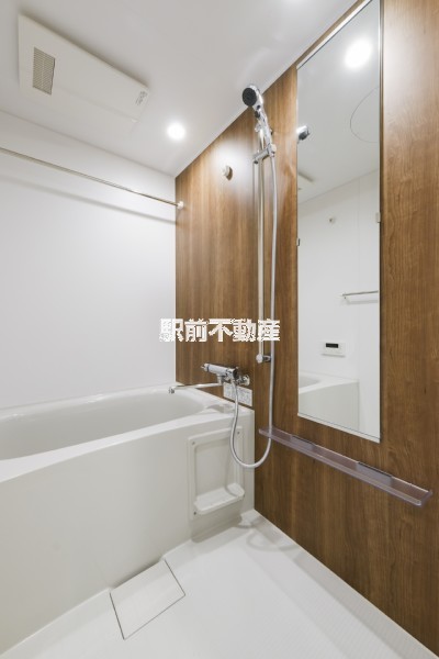 バス・シャワールーム　※同マンション別部屋
