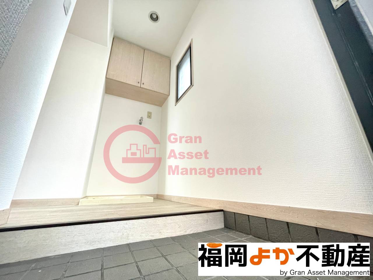 玄関　シンプルで使いやすい玄関です