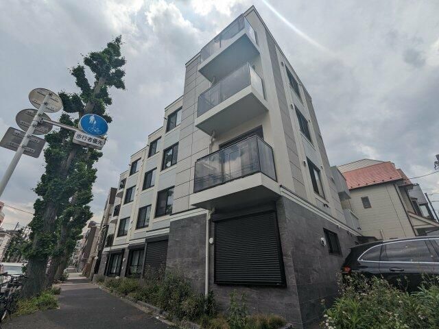建物外観　落ち着いた雰囲気の外観です