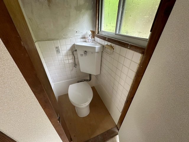 トイレ　バス・トイレ別です