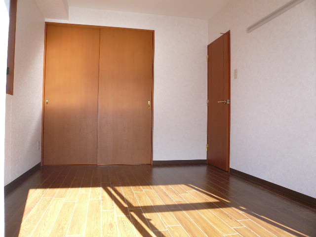その他部屋・スペース　洋室６帖