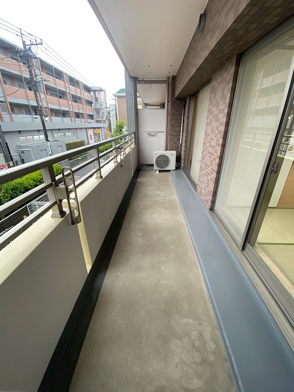 バルコニー　南西向き※同間取り別室の参考写真となります