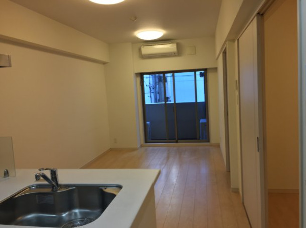 居室・リビング　写真は同タイプ住居です