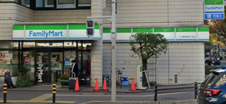 コンビニ　ファミリーマート 博多駅南1丁目店（コンビニ）まで529m