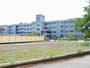 小学校　赤塚小（小学校）まで800m