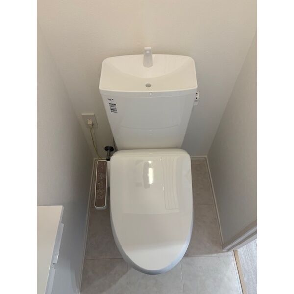 茉莉花I棟のトイレ写真