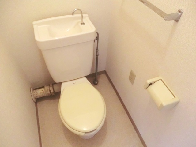 トイレ　★トイレ画像・温水洗浄便座を設置できる電源あり★