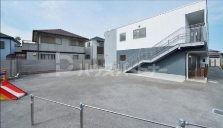 幼稚園・保育園　ほっぺるランド草加谷塚（幼稚園・保育園）まで580m