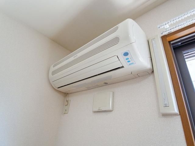その他設備　♪暑さ寒さはお任せ下さい！♪