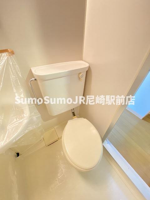 トイレ　落ち着いたトイレです