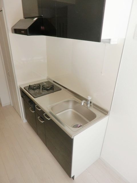 キッチン　２口コンロのシステムキッチン