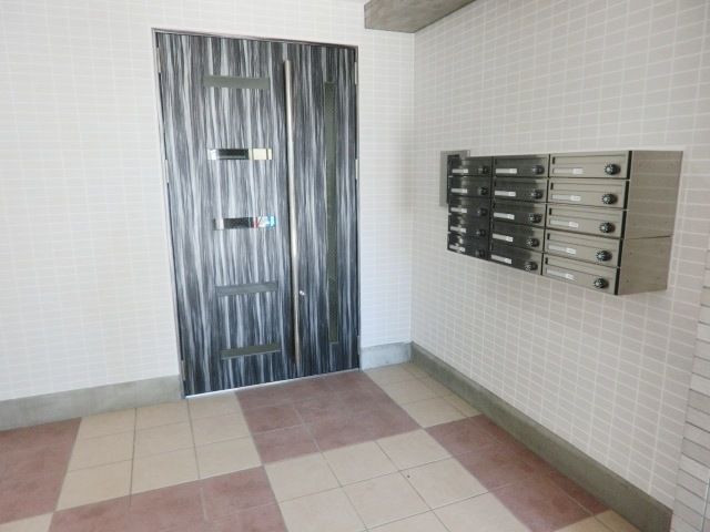 エントランス　おしゃれなエントランスですね