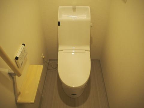 トイレ　トイレ