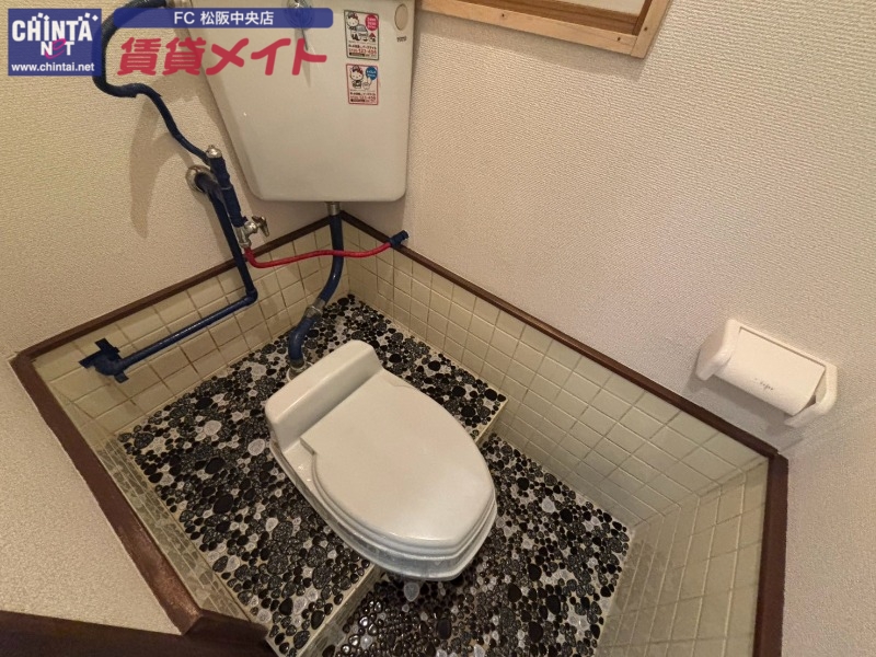 小林荘のトイレ写真