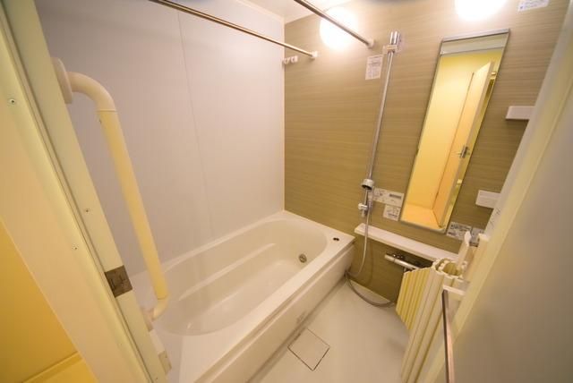 バス・シャワールーム　同建物内写真