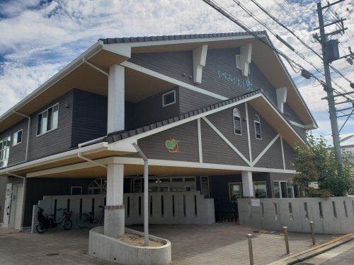 幼稚園・保育園　幼保連携型認定こども園かすみがおか虹こども園（幼稚園・保育園）まで294m