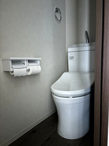 トイレ　落ち着いたトイレです