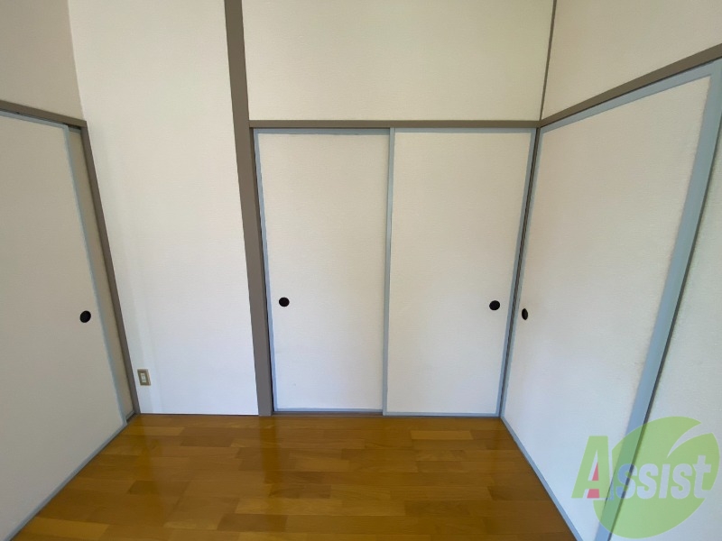 収納　こちらが収納です。荷物をたくさん入れることが出来そうです。