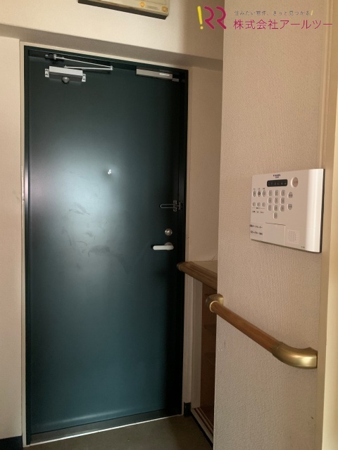 玄関　シューズボックス