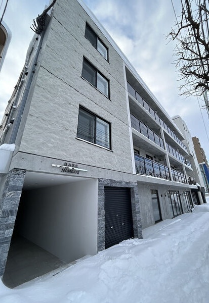 建物外観　都市ガス使用の人気のデザイナーズ仕様のお部屋です♪