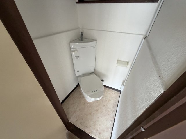 トイレ　コンパクトで使いやすいトイレです
