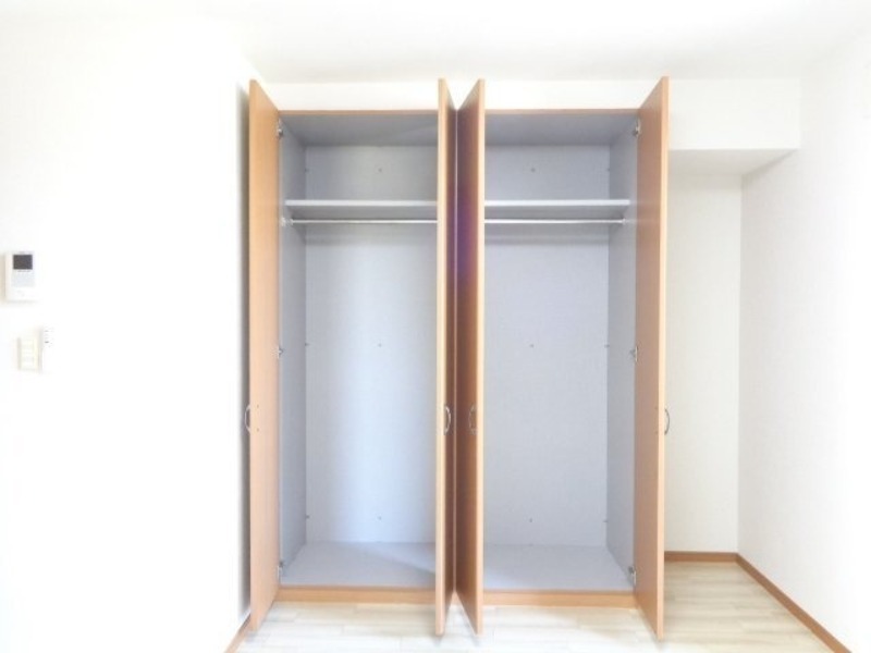 収納　図面と現状に相違がある場合には現状を優先