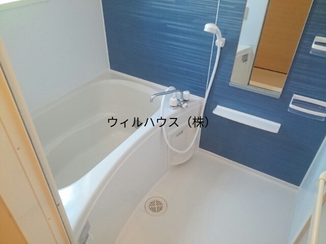 バス・シャワールーム　追い焚き有り！